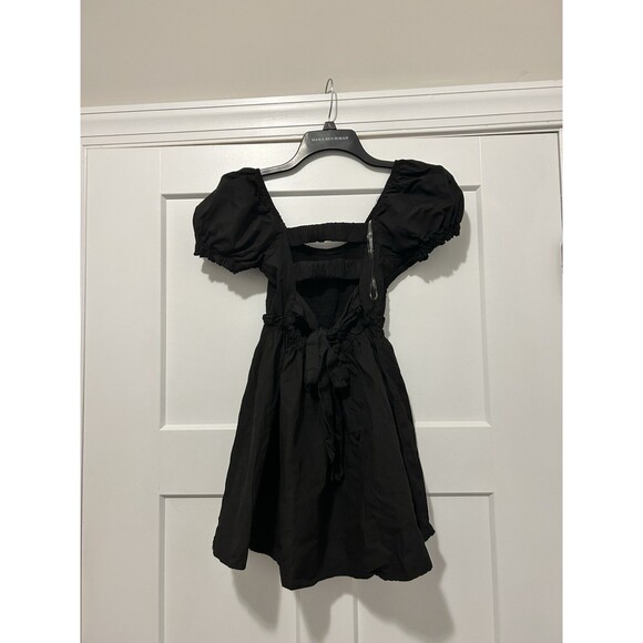 Princess Polly Women’s Short Mini Dress Black Open Back Tie Back Size 4 Smocked - Picture 4 of 6